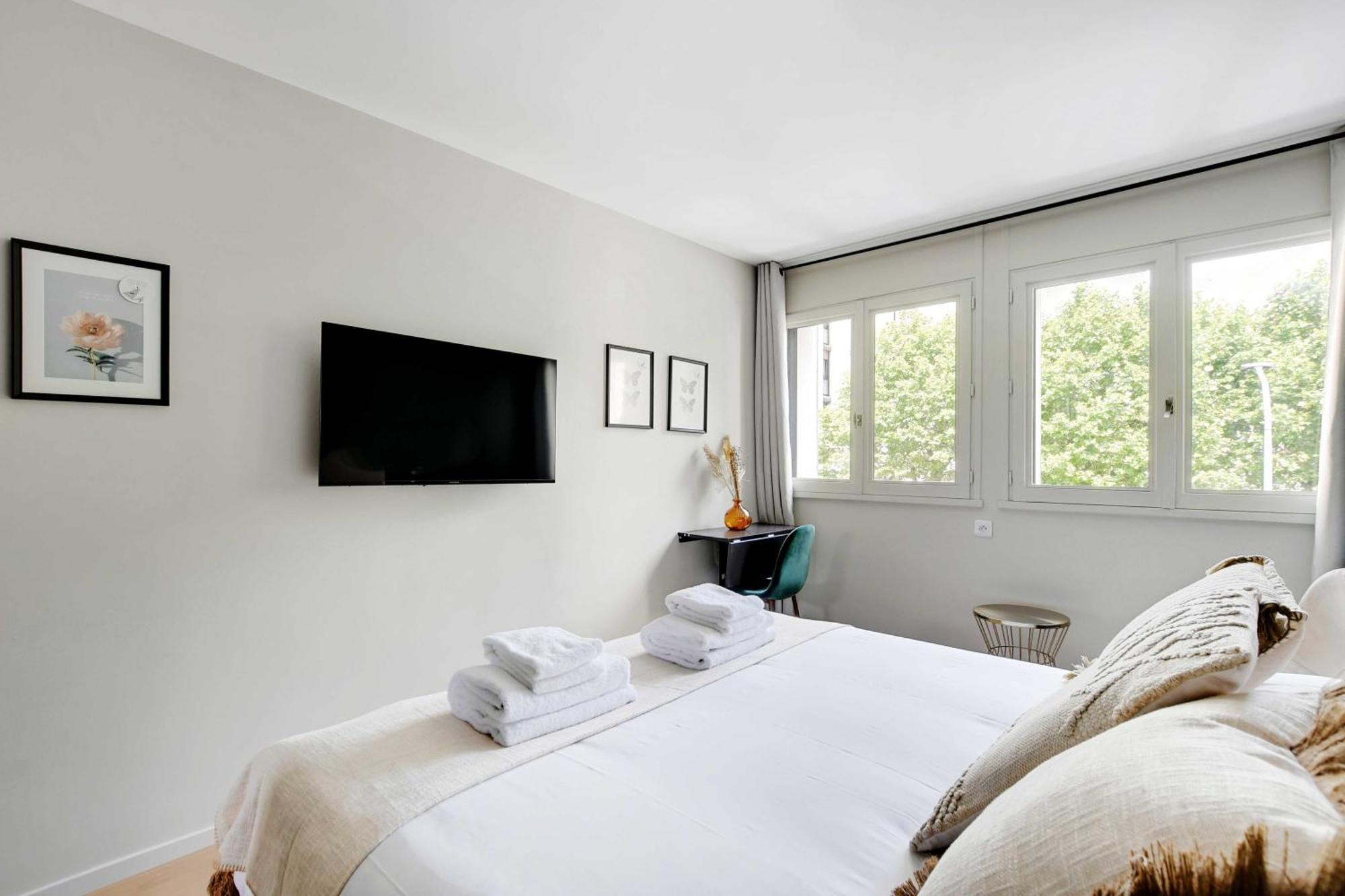 Green Suites Residence Meudon Velizy Exteriör bild