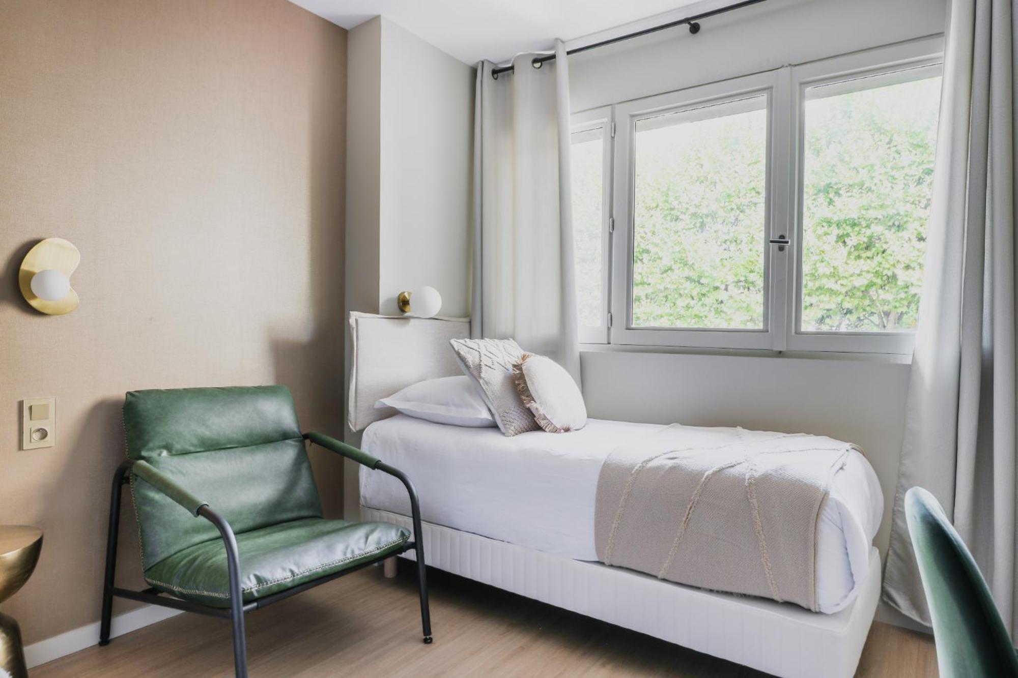 Green Suites Residence Meudon Velizy Exteriör bild